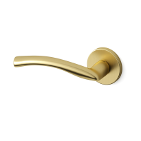 351L Zoom deurkruk op rozet linkswijzend, satinmessing