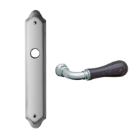 8010 Naxos deurkruk op langschild WC72/8, chroom