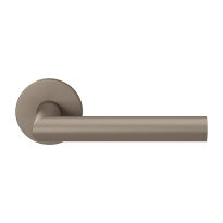 GPF115VRA3 Mocca Blend L-haaks model 19mm deurkruk op rozet 53x6mm rechtswijzend