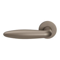 GPF135VRA3 Mocca Blend Sigaar model deurkruk op rozet 53x6mm linkswijzend