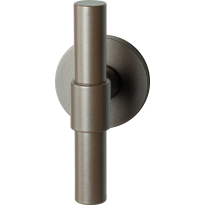 GPF3046.A3-05R Mocca blend kruiskruk Hipi Deux op ronde rozet, rechtswijzend