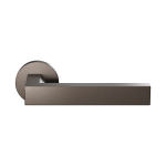 GPF1304.A1-00 Tapu deurkruk op ronde rozet Dark blend, 50x8mm