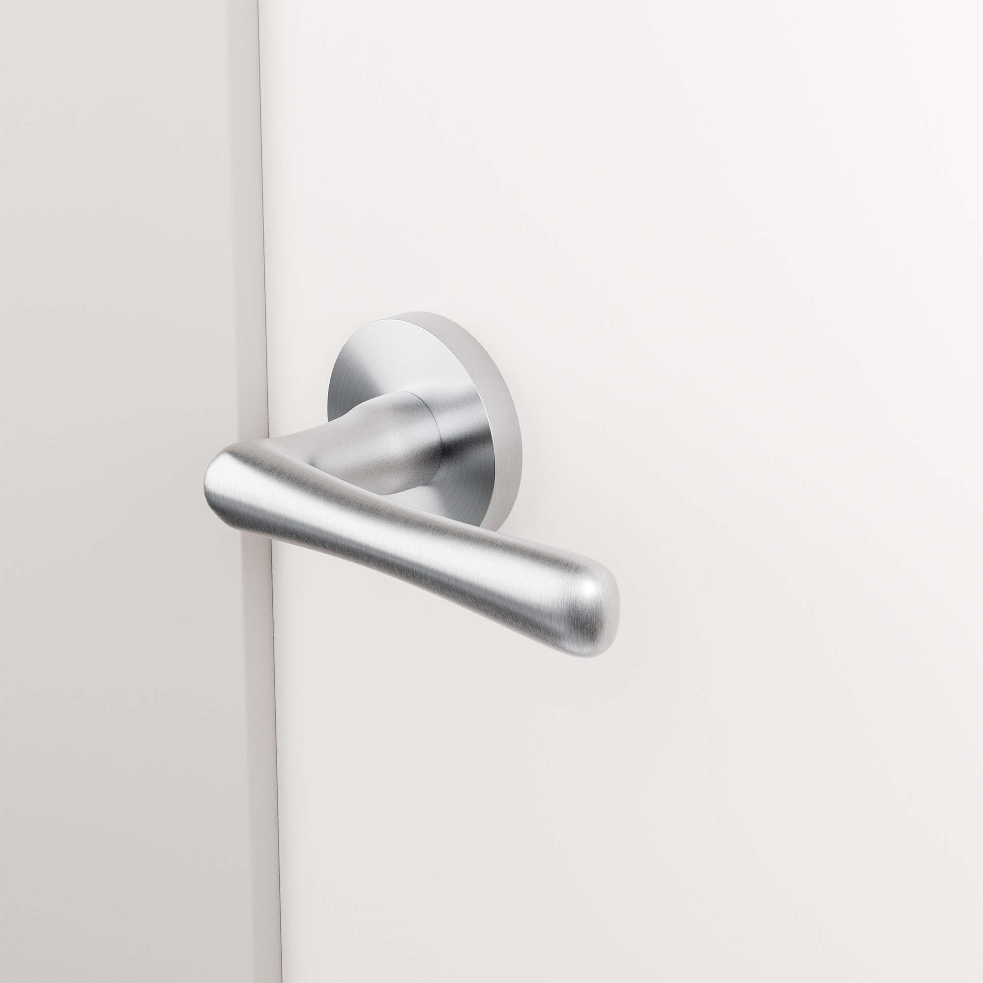 GPF1312090100 00 rozet sfeer deur wit schuin.jpg